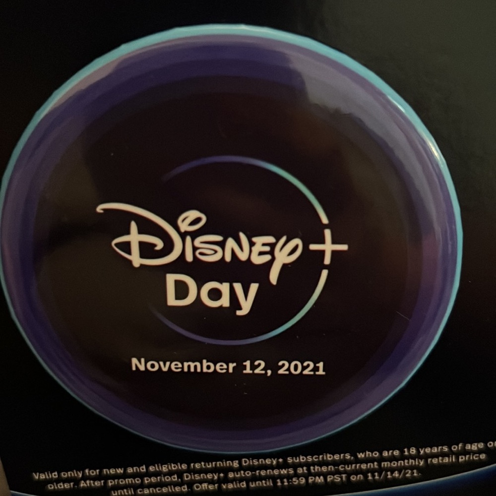 🆕Disney+ Day Button - Picture 2 of 7